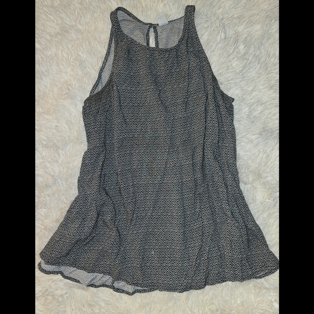 Old Navy Black and White Patterned Tank Top